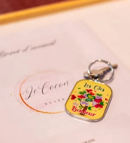 Le Cocon Avec Jacuzzi Privatif Normandie Couvains (Manche)